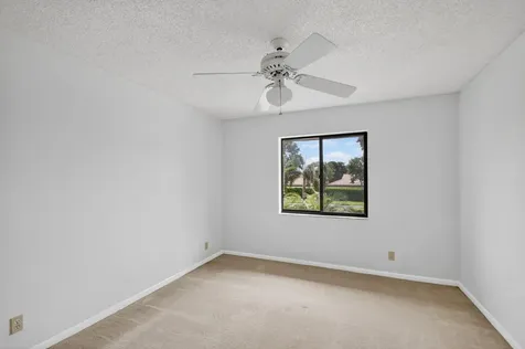 10231 N Circle Lake Drive Boynton Beach FL 33437