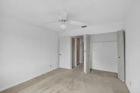 10231 N Circle Lake Drive Boynton Beach FL 33437