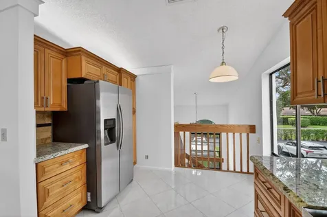10231 N Circle Lake Drive Boynton Beach FL 33437
