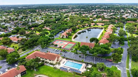 10231 N Circle Lake Drive Boynton Beach FL 33437