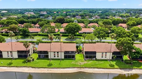 10231 N Circle Lake Drive Boynton Beach FL 33437