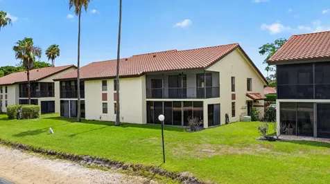 10231 N Circle Lake Drive Boynton Beach FL 33437