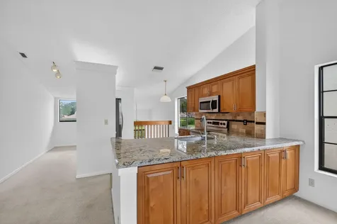 10231 N Circle Lake Drive Boynton Beach FL 33437