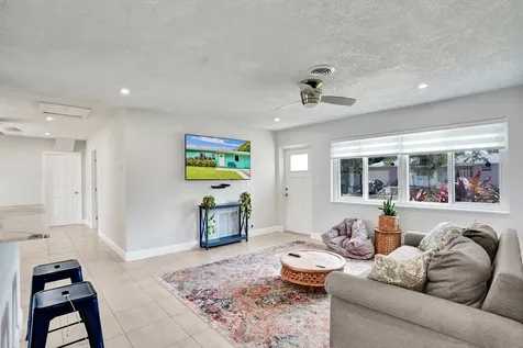 1218 SW 22nd Avenue Delray Beach FL 33445