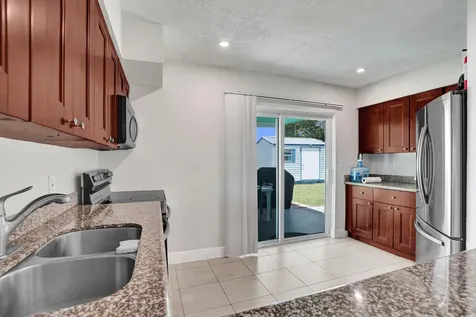1218 SW 22nd Avenue Delray Beach FL 33445