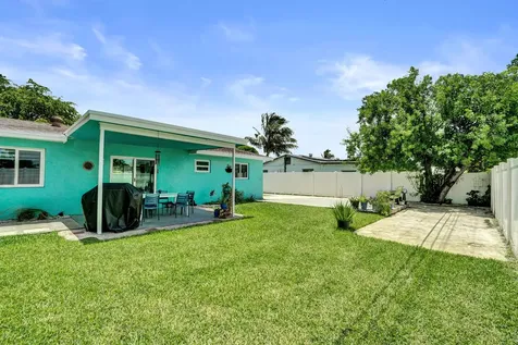 1218 SW 22nd Avenue Delray Beach FL 33445