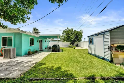 1218 SW 22nd Avenue Delray Beach FL 33445