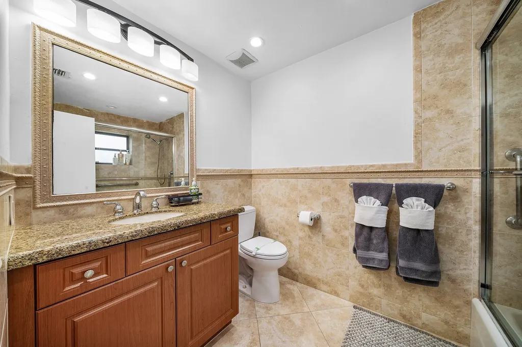 1006 SE 6th Street Deerfield Beach FL 33441