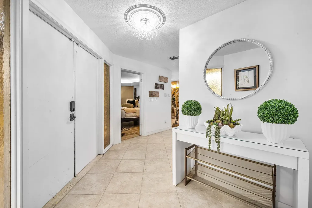1006 SE 6th Street Deerfield Beach FL 33441