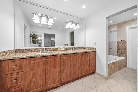 1006 SE 6th Street Deerfield Beach FL 33441