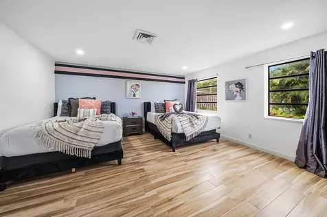 1006 SE 6th Street Deerfield Beach FL 33441