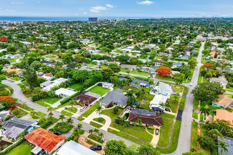 1006 SE 6th Street Deerfield Beach FL 33441