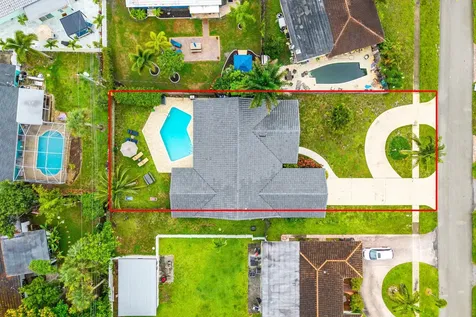 1006 SE 6th Street Deerfield Beach FL 33441