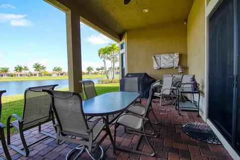 12095 Bastille Circle E Parkland FL 33076