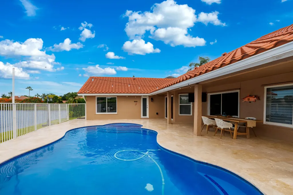 14211 Appalachian Trail Davie FL 33325