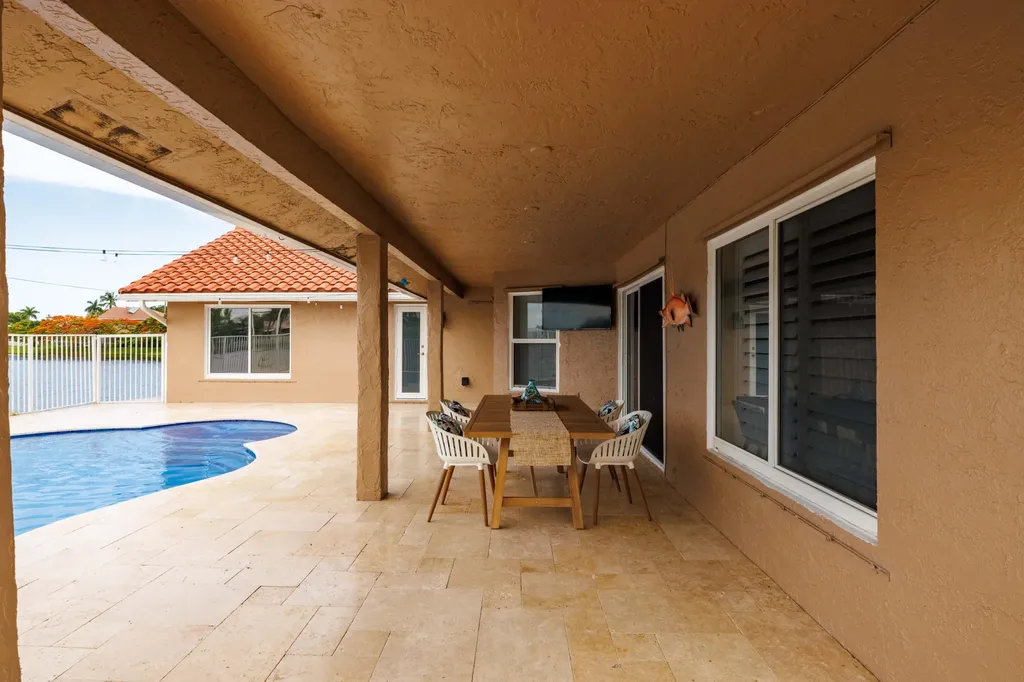 14211 Appalachian Trail Davie FL 33325