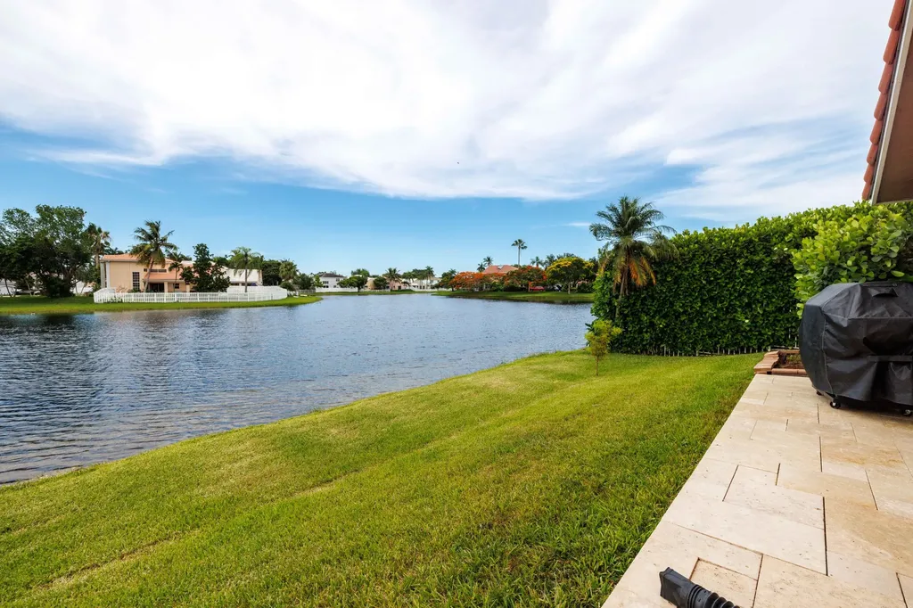 14211 Appalachian Trail Davie FL 33325
