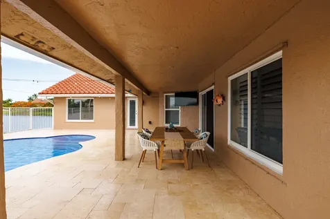 14211 Appalachian Trail Davie FL 33325