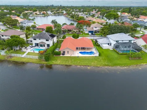 14211 Appalachian Trail Davie FL 33325