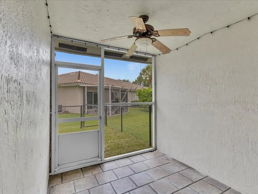 4991 SW 32nd Avenue Dania Beach FL 33312