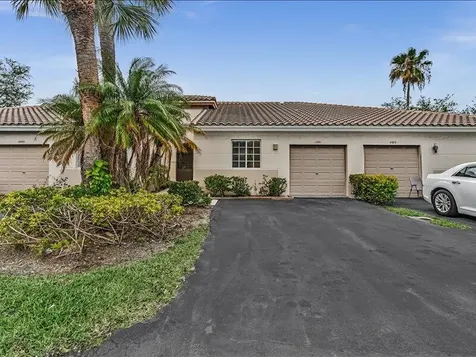 4991 SW 32nd Avenue Dania Beach FL 33312