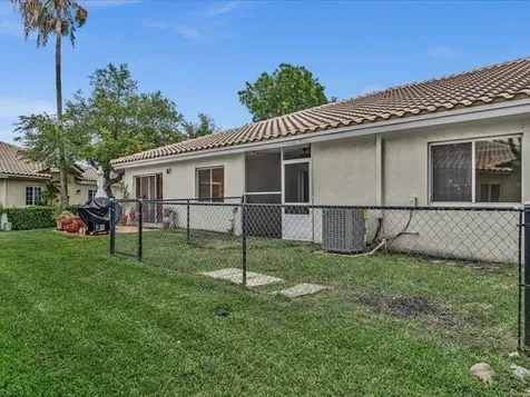 4991 SW 32nd Avenue Dania Beach FL 33312