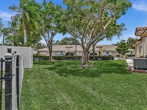 4991 SW 32nd Avenue Dania Beach FL 33312