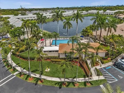 4991 SW 32nd Avenue Dania Beach FL 33312