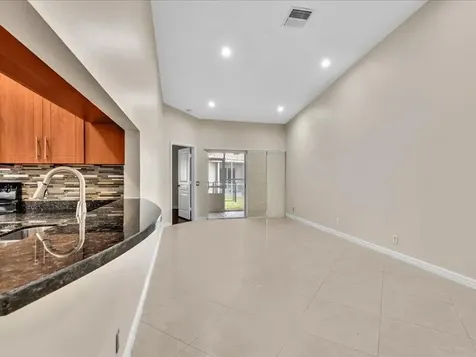 4991 SW 32nd Avenue Dania Beach FL 33312