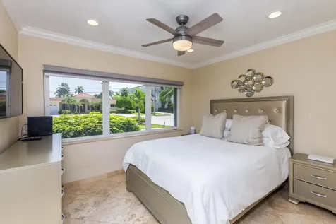 817 NE 71st Street Boca Raton FL 33487