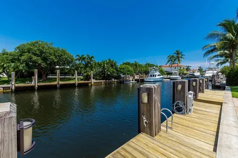 817 NE 71st Street Boca Raton FL 33487