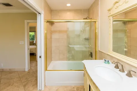 817 NE 71st Street Boca Raton FL 33487