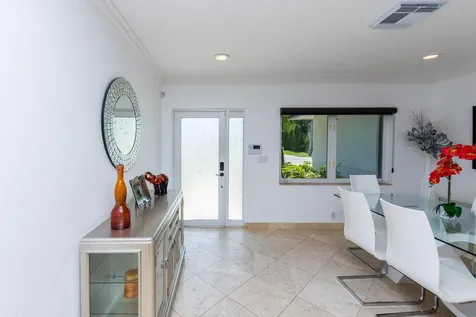 817 NE 71st Street Boca Raton FL 33487