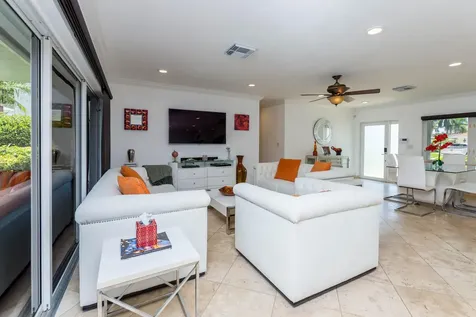 817 NE 71st Street Boca Raton FL 33487
