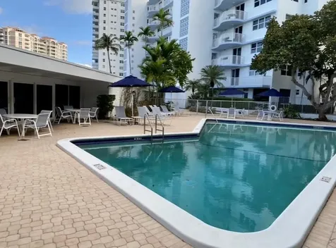 1530 S Ocean Lauderdale By The Sea FL 33062