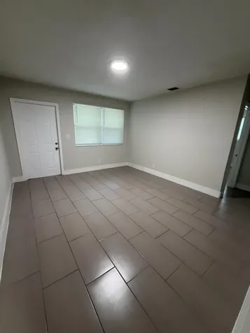 110 SW 7th Avenue Dania Beach FL 33004
