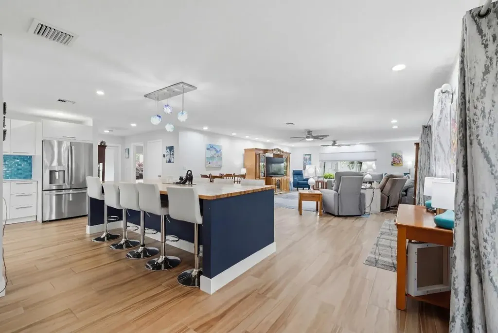 904 W Cypress Lane Pompano Beach FL 33069