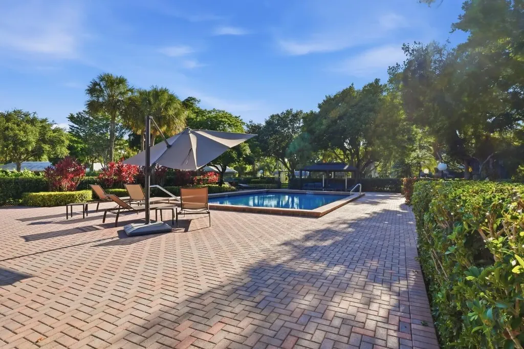 904 W Cypress Lane Pompano Beach FL 33069
