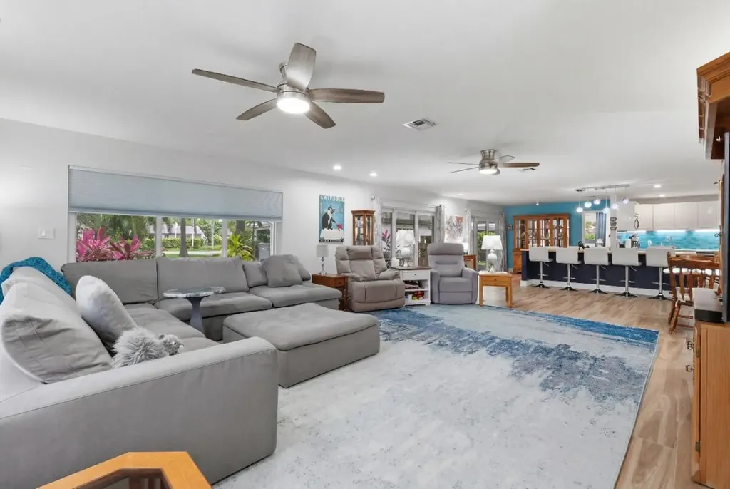 904 W Cypress Lane Pompano Beach FL 33069