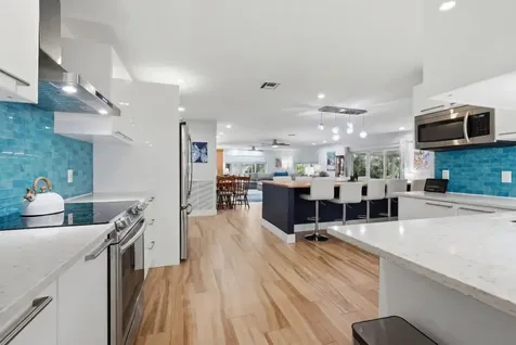 904 W Cypress Lane Pompano Beach FL 33069