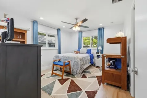 904 W Cypress Lane Pompano Beach FL 33069