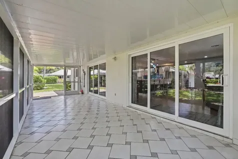 904 W Cypress Lane Pompano Beach FL 33069