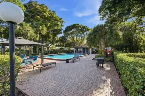 904 W Cypress Lane Pompano Beach FL 33069