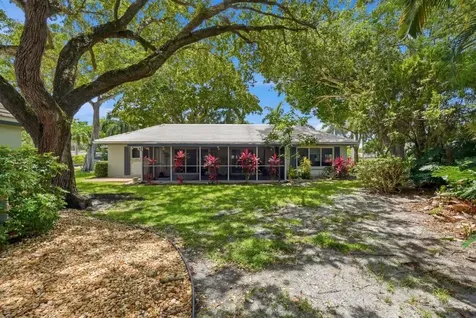 904 W Cypress Lane Pompano Beach FL 33069