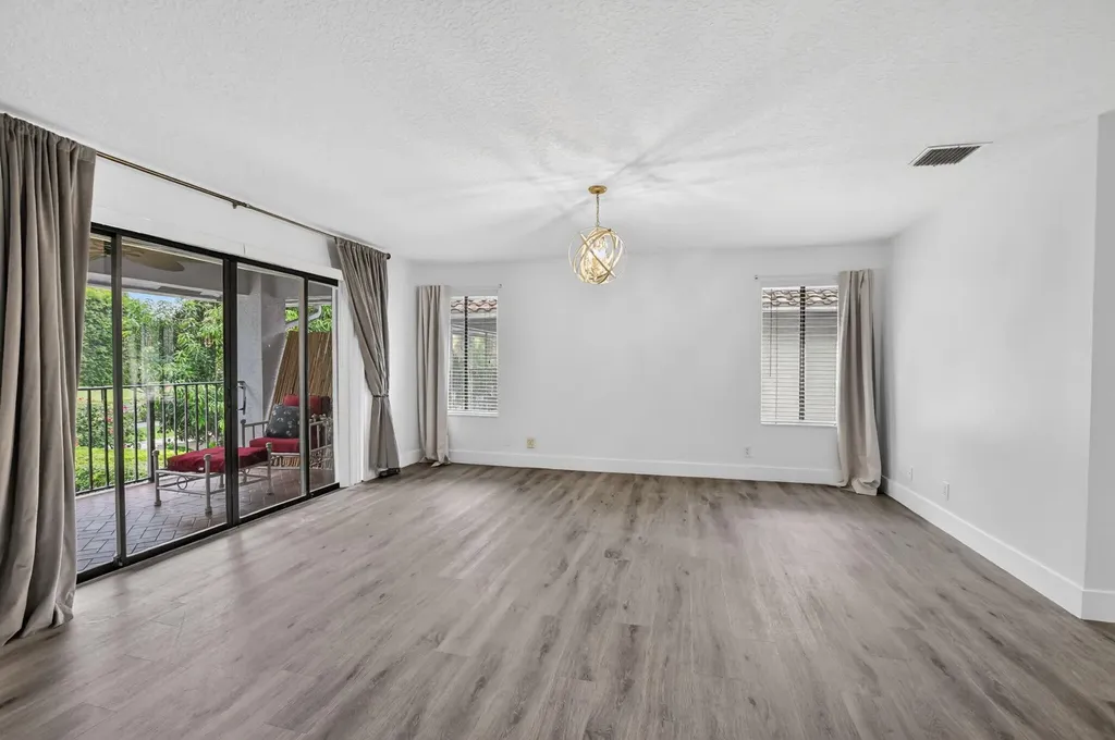 6088 Vista Linda Lane Boca Raton FL 33433