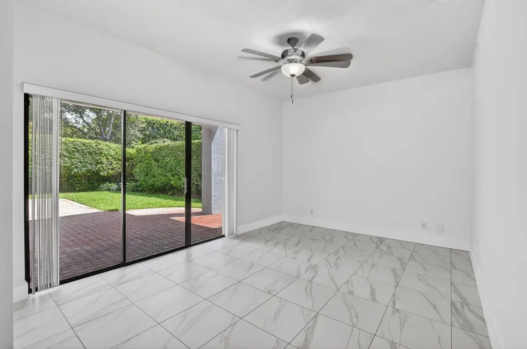 6088 Vista Linda Lane Boca Raton FL 33433