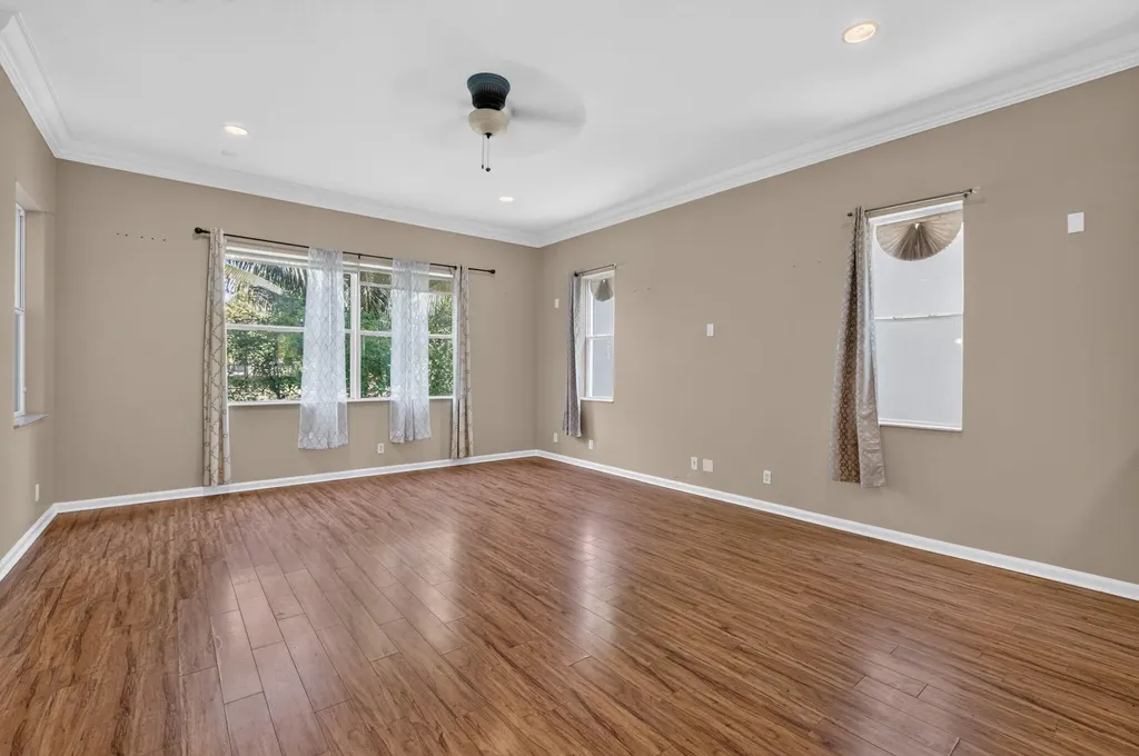 1088 Grove Park Circle Boynton Beach FL 33436