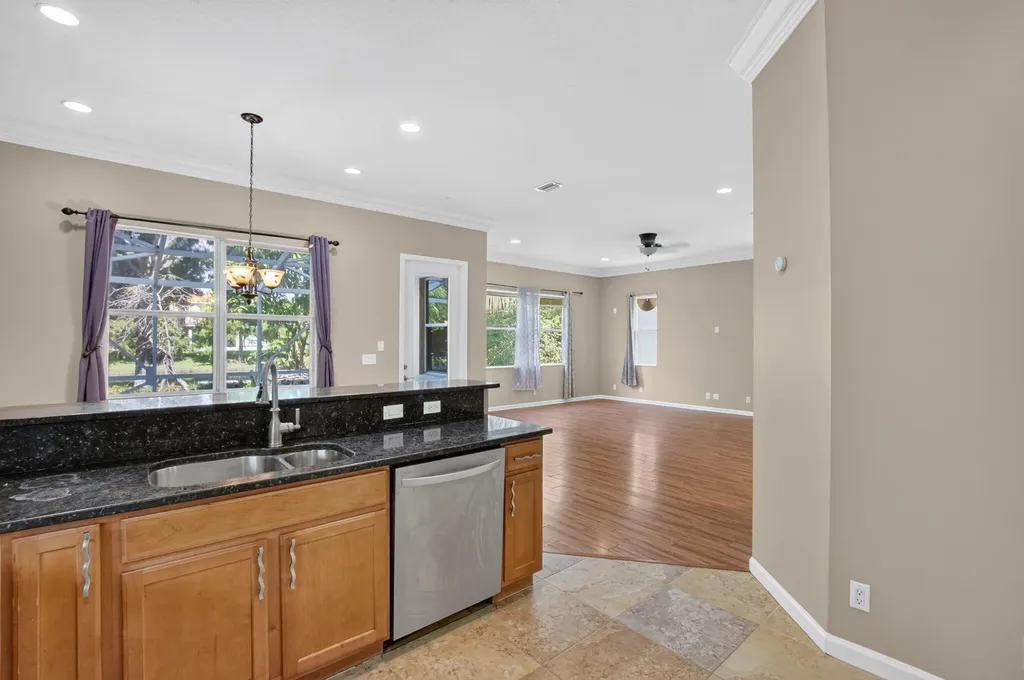 1088 Grove Park Circle Boynton Beach FL 33436
