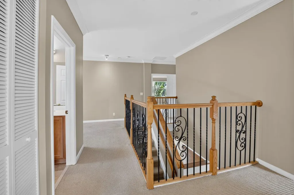 1088 Grove Park Circle Boynton Beach FL 33436