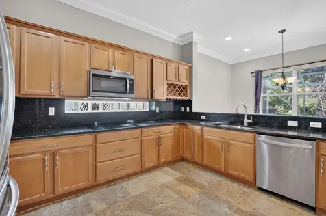 1088 Grove Park Circle Boynton Beach FL 33436